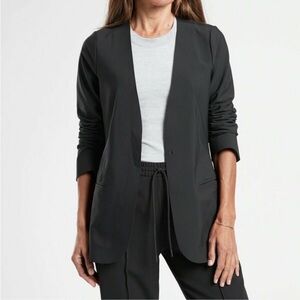 Athleta Avenue Black Blazer plus 22